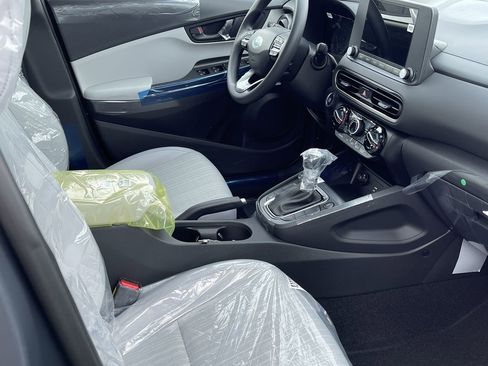 Certified 2023 Hyundai Kona SEL image 9