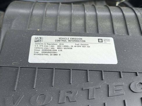 Used 2016 Chevrolet Express 2500 RWD image 15