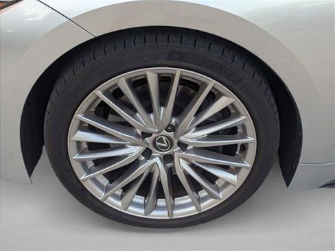 Used 2025 Lexus IS 300 w/ Premium Package RWD image 4