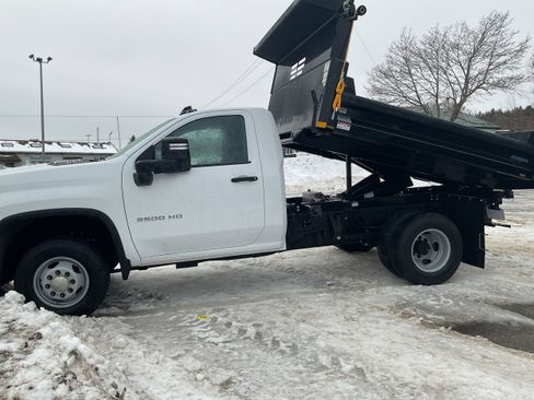 New 2026 Chevrolet Silverado 3500 W/T w/ WT Convenience Package image 10