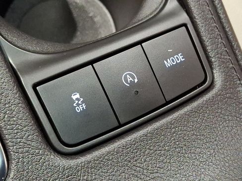 Certified 2023 Cadillac XT4 Luxury w/ Cold Weather Package FWD image 29