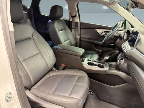 Used 2023 Chevrolet Blazer LT FWD image 31