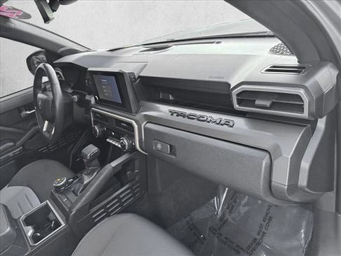 Used 2024 Toyota Tacoma TRD Off-Road image 20