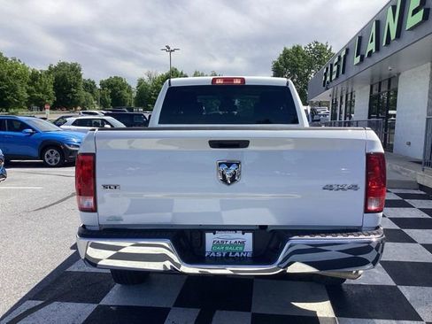 Used 2024 RAM 1500 Classic SLT AWD/4WD image 8