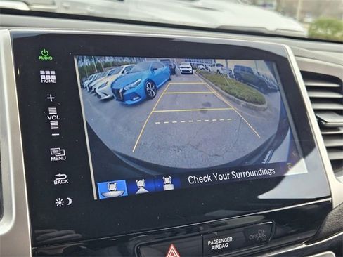 Used 2016 Honda Pilot Elite image 22