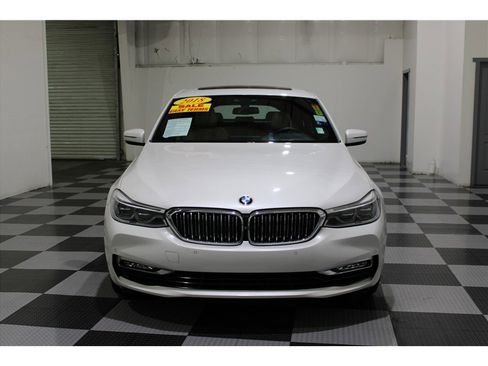 Used 2018 BMW 640i Gran Turismo xDrive w/ M Sport Package image 2