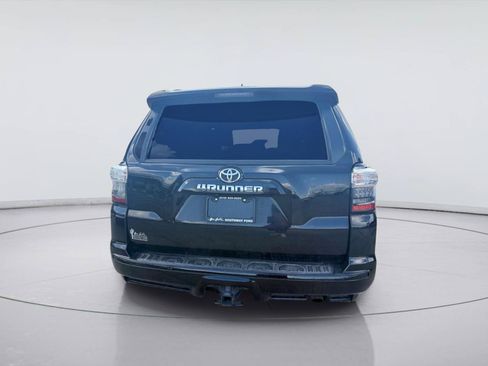 Used 2023 Toyota 4Runner TRD Sport RWD image 4