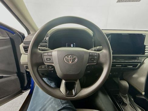 Certified 2025 Toyota Camry LE image 11