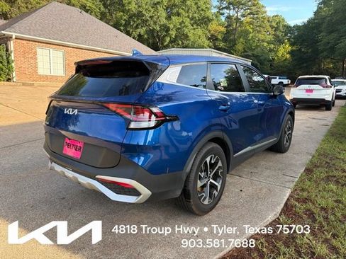 Certified 2024 Kia Sportage EX FWD image 11