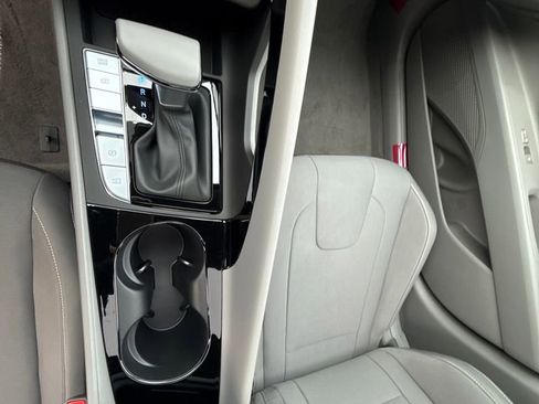New 2026 Hyundai Elantra SEL Sport Premium FWD image 29