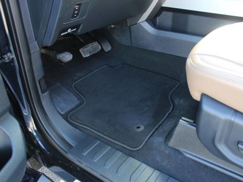 Used 2022 Ford F250 Lariat w/ Lariat Value Package image 24