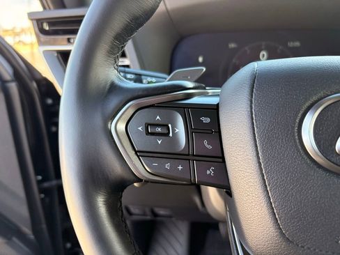 Used 2024 Lexus GX 550 w/ Accessory Package (2T) image 26