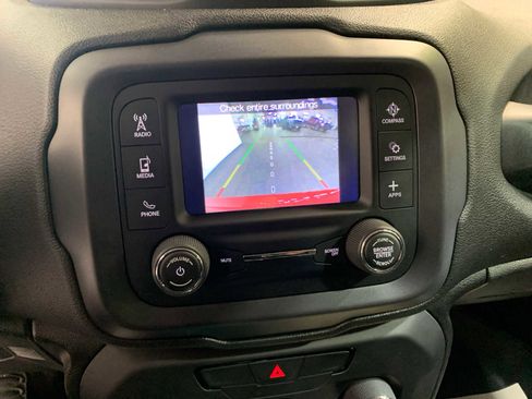 Used 2019 Jeep Renegade Sport w/ Sport Appearance Group image 5