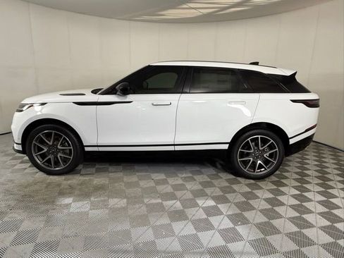 New 2026 Land Rover Range Rover Velar Dynamic SE image 3