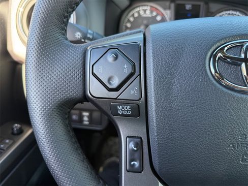 Used 2023 Toyota Tacoma TRD Off-Road w/ Advanced Technology Package image 21