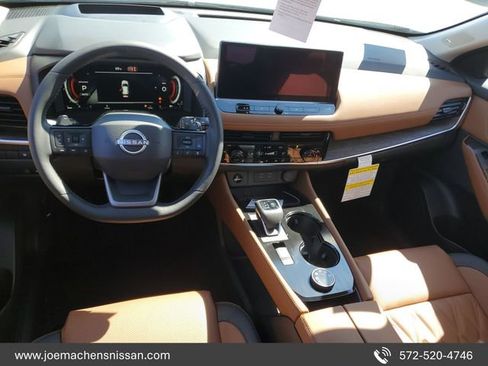 New 2026 Nissan Rogue Platinum AWD/4WD image 12