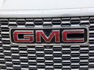 Used 2023 GMC Yukon Denali video 2