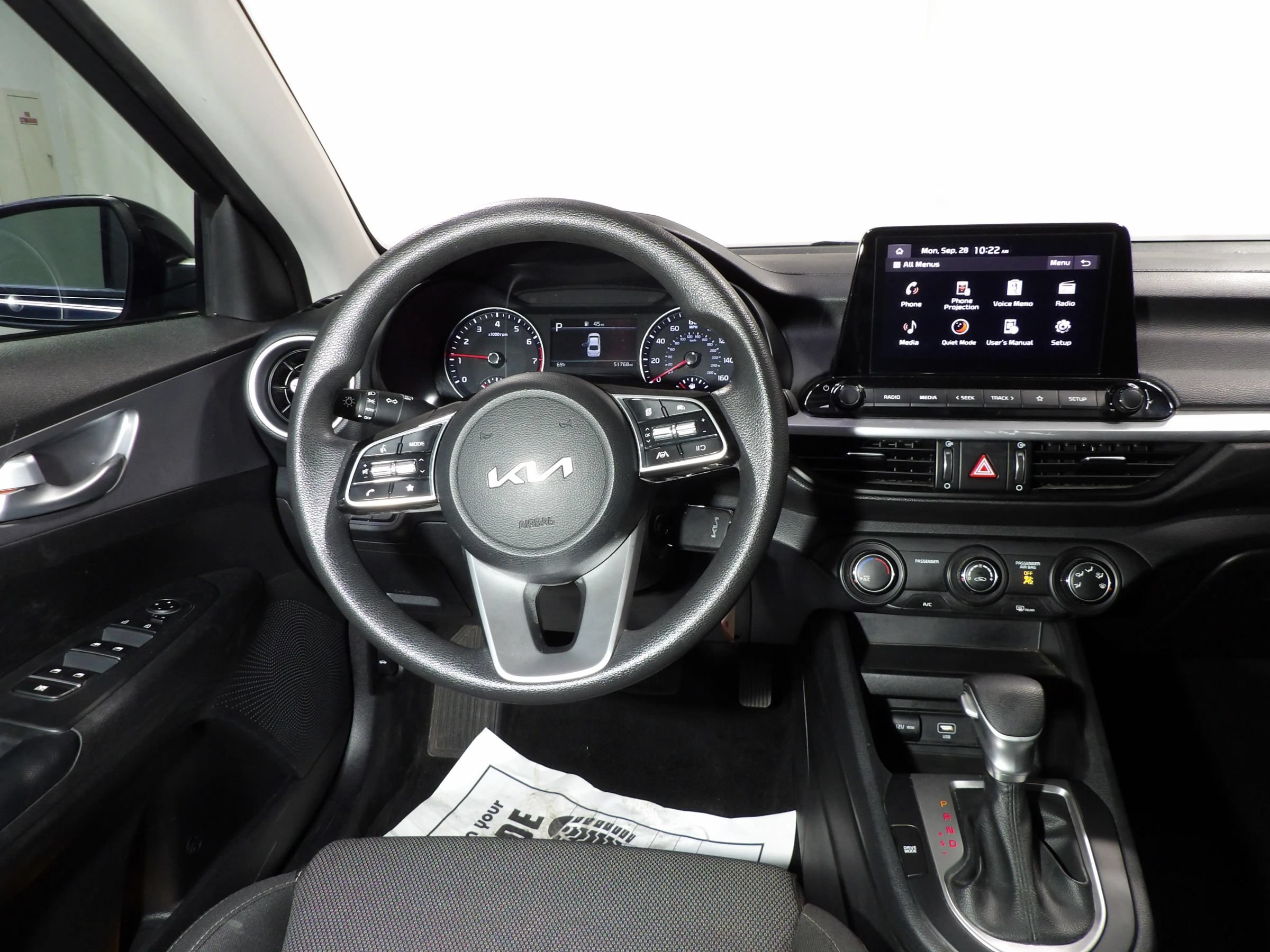 Used 2023 Kia Forte LXS FWD image 11