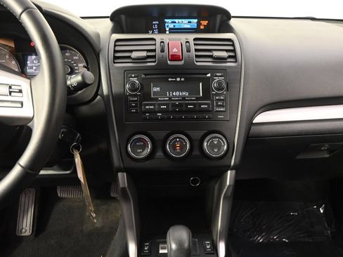Used 2014 Subaru Forester 2.5i Limited w/ Popular Package #2 AWD/4WD image 27