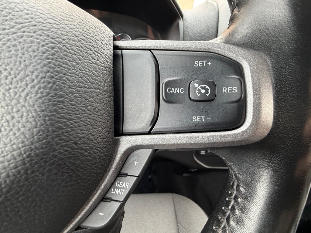 Used 2024 RAM 2500 Big Horn AWD/4WD image 24