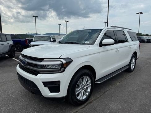 Certified 2022 Ford Expedition Max XLT AWD/4WD image 3