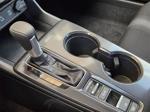 New 2026 Honda Civic Sport image 17