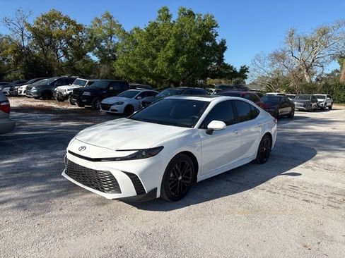 Used 2025 Toyota Camry SE w/ Multimedia Upgrade Package image 2