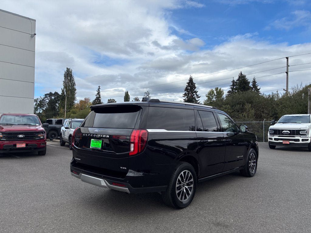 Used 2025 Ford Expedition Max Platinum AWD/4WD image 8