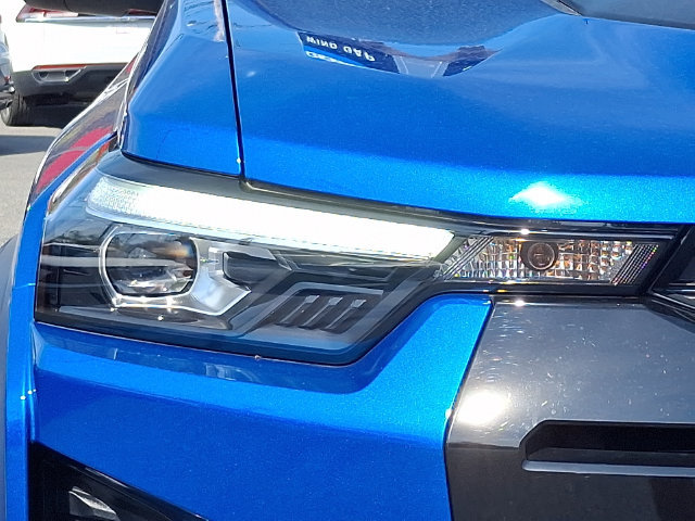 Used 2023 Chevrolet Colorado ZR2 AWD/4WD image 9