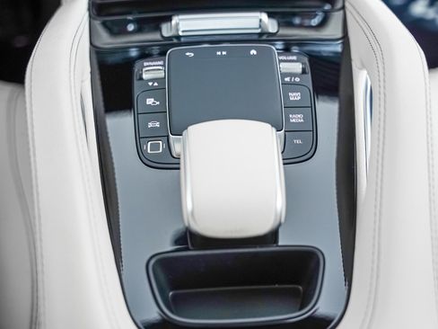 Certified 2025 Mercedes-Benz GLE 450e 4MATIC image 15