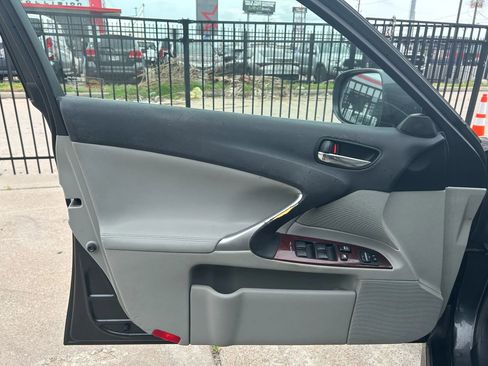Used 2008 Lexus IS 250 AWD image 12