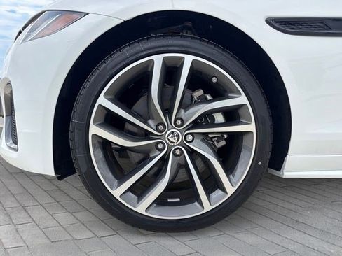 New 2024 Jaguar XF R-Dynamic SE AWD/4WD image 9