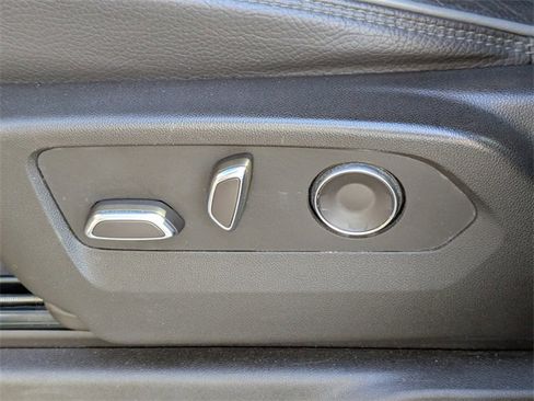 Used 2024 GMC Sierra 1500 Denali image 23