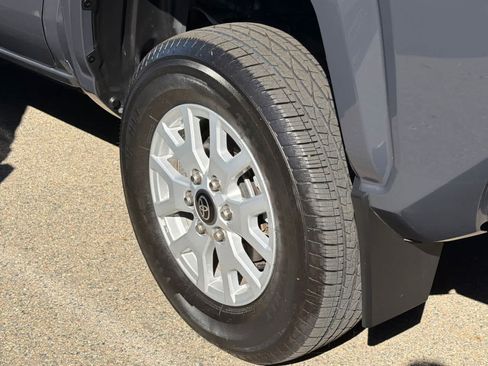 Used 2024 Toyota Tacoma SR5 RWD image 17