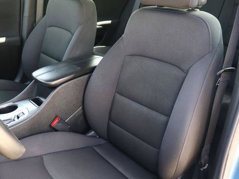 Used 2024 Chevrolet Malibu LT FWD image 11
