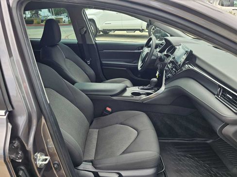 Used 2023 Toyota Camry LE FWD image 10