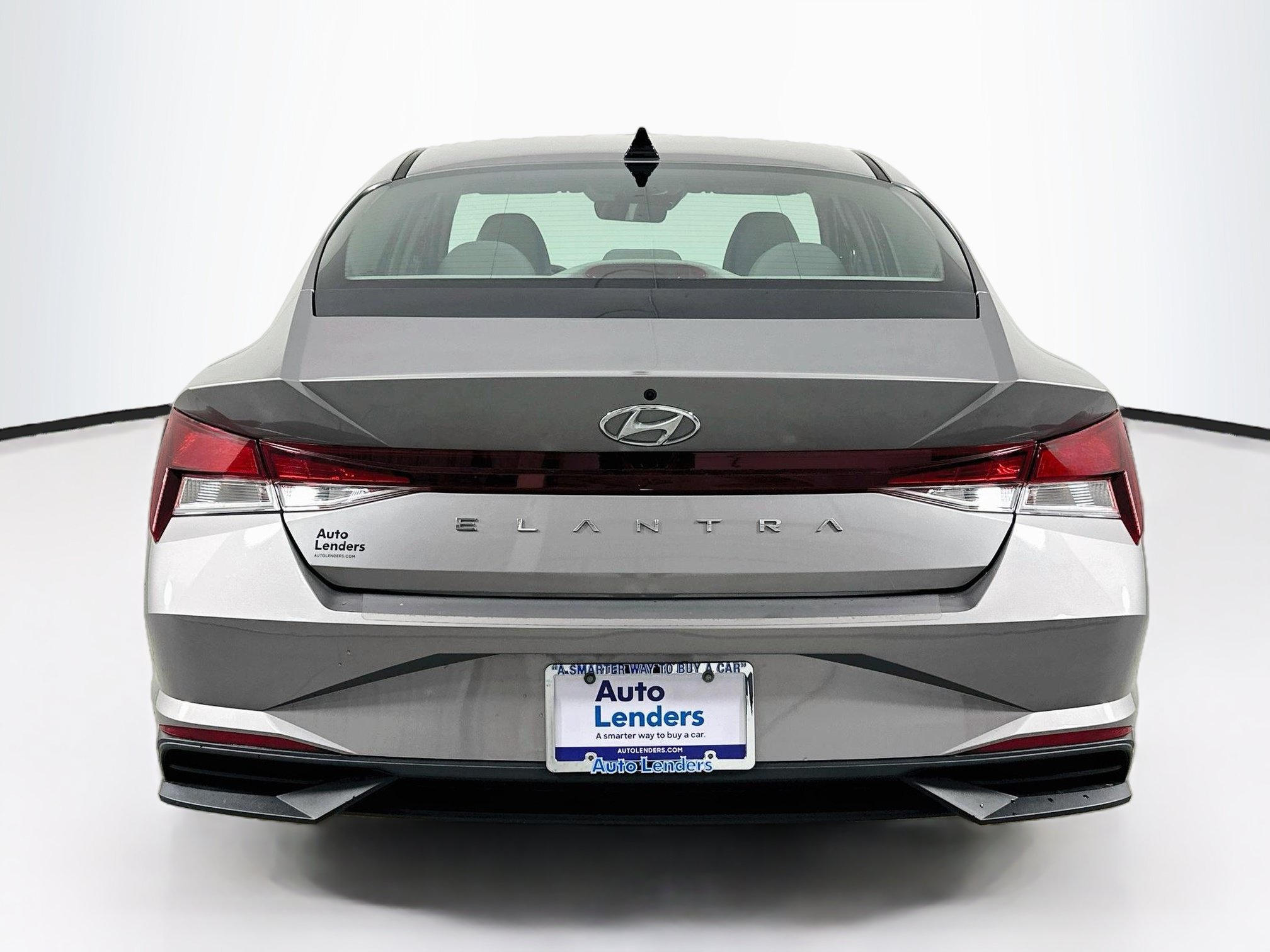Used 2023 Hyundai Elantra SEL w/ Convenience Package FWD image 6