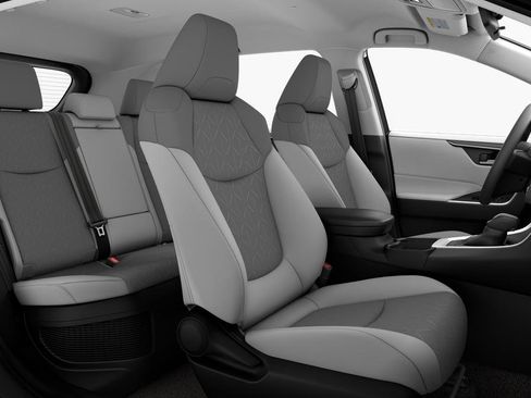 New 2025 Toyota RAV4 XLE image 20