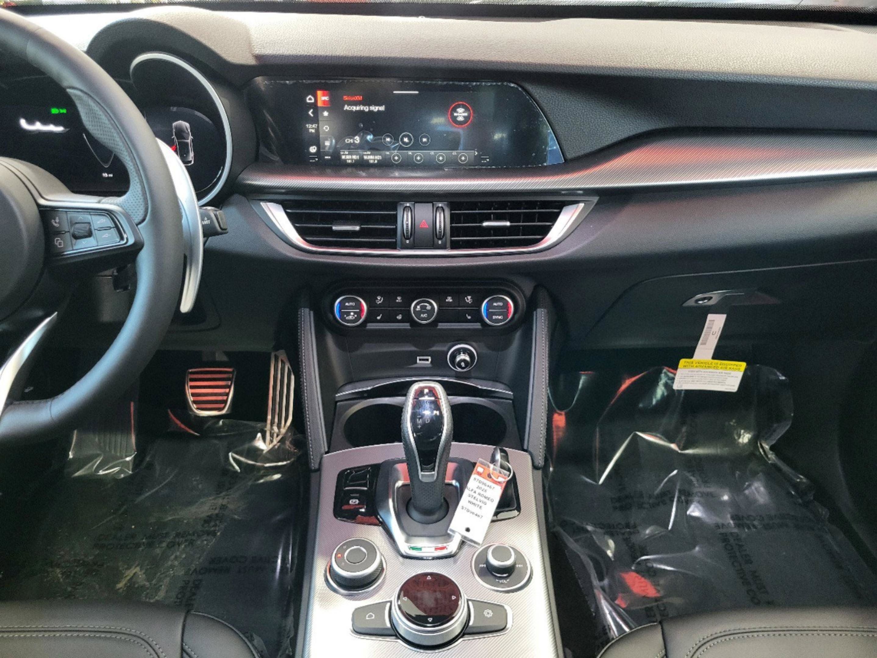 New 2025 Alfa Romeo Stelvio Sprint AWD/4WD image 89