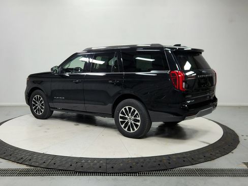 Used 2025 Ford Expedition Platinum AWD/4WD image 6