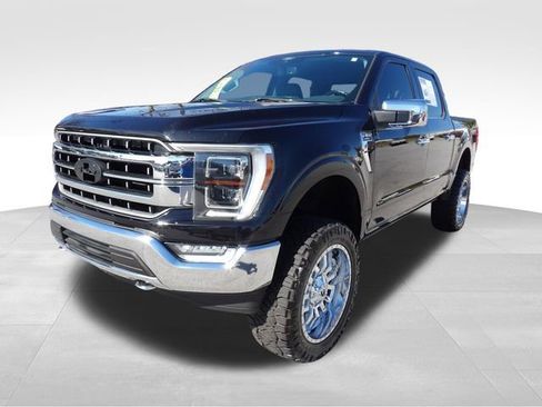 Used 2021 Ford F150 Lariat w/ Equipment Group 502A High image 3