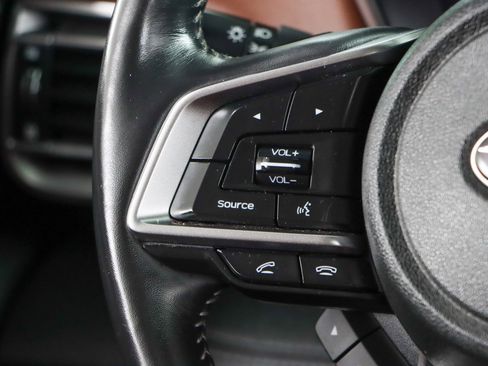 Used 2022 Subaru Outback Touring image 13