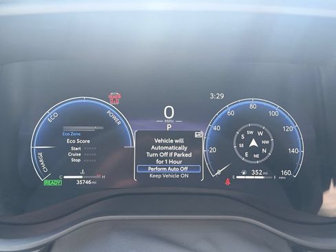 Used 2025 Toyota Sienna Limited FWD image 21