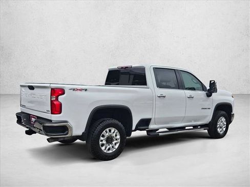 Used 2024 Chevrolet Silverado 2500 LTZ w/ LTZ Convenience Package AWD/4WD image 5