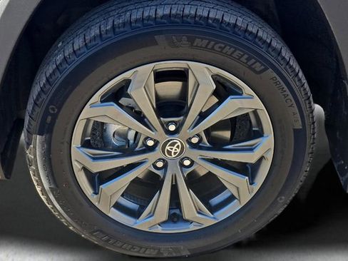 Used 2024 Toyota RAV4 XLE Premium image 8