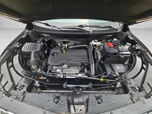 Used 2025 Chevrolet Equinox LT FWD image 27