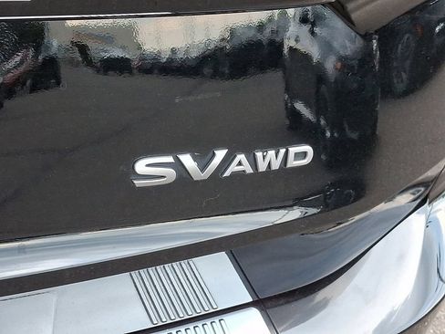 Used 2024 Nissan Rogue SV AWD/4WD image 32