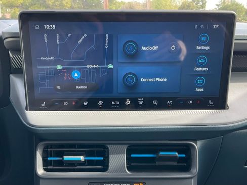 Used 2025 Ford Maverick Lobo AWD/4WD image 51