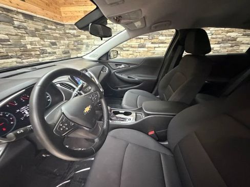 Used 2024 Chevrolet Malibu RS FWD image 13