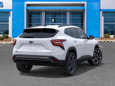 New 2026 Chevrolet Trax RS w/ Sunroof Package image 38